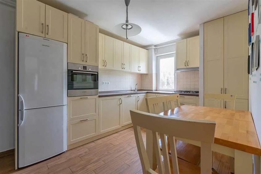 Apartament cu 2 camere semidecomandat, mobilat în Astra