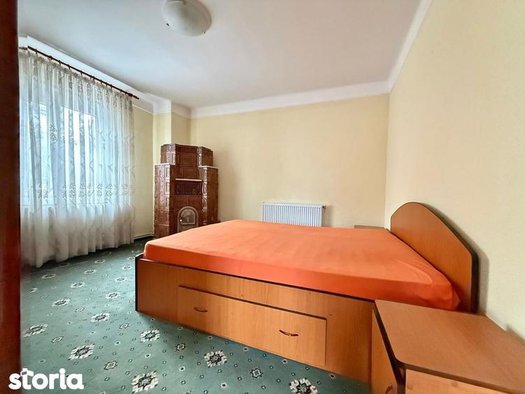 Casă cu 3 camere cu Teren 272 Mp în Poiana Țapului