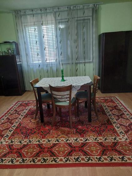 Casă cu 4 camere în Turnu