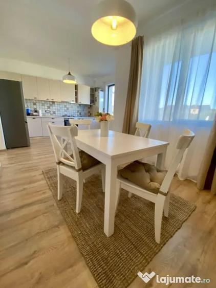 Casă cu 3 camere cu Teren 166 Mp în Giroc