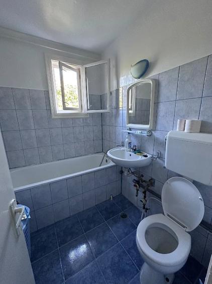 Apartament cu 2 camere semidecomandat în P-ța Unirii