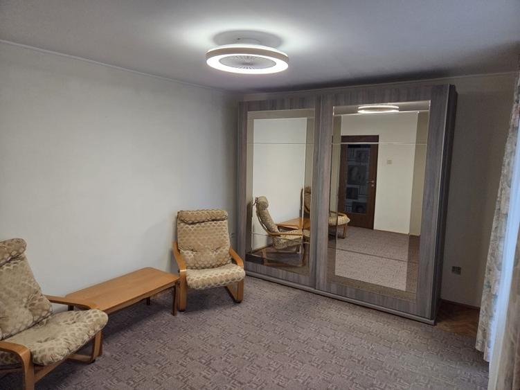 Apartament cu 4 camere decomandat, mobilat în Mănăștur