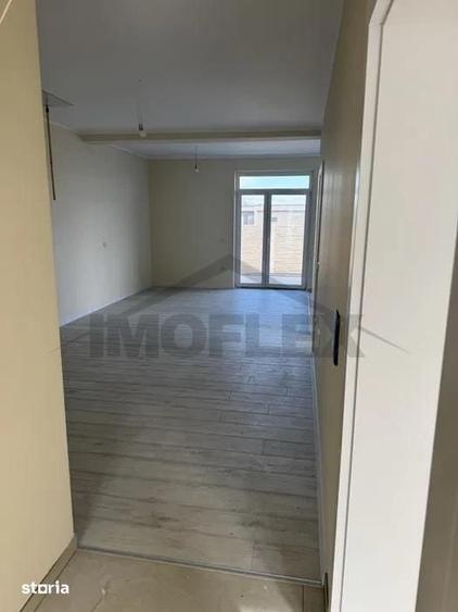 Casă cu 3 camere cu Teren 180 Mp în Bucovăț