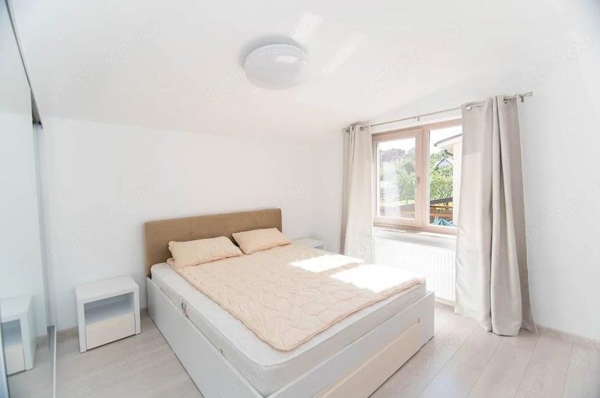 Casă cu 6 camere cu Teren 129 Mp în Trivale