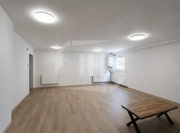 Apartament cu 2 camere semidecomandat, mobilat în Bună Ziua