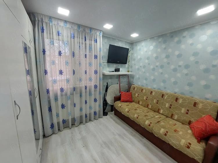 Apartament cu 2 camere semidecomandat în Ferentari