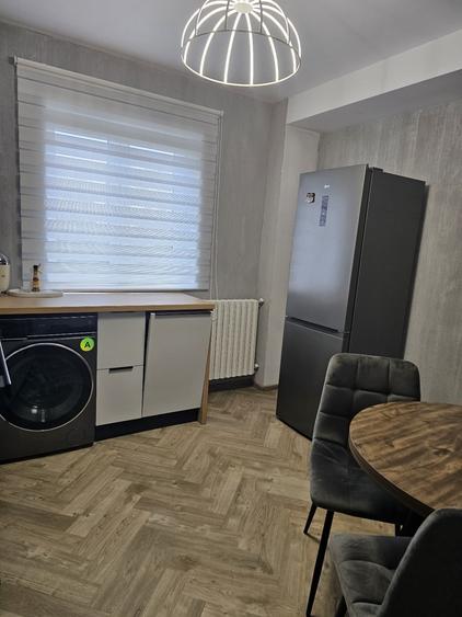 Apartament cu 3 camere în City Park Mall