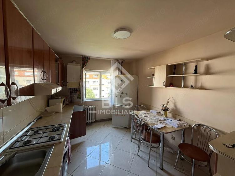 Apartament cu 2 camere decomandat în Sud