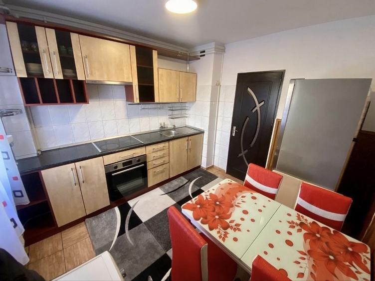 Apartament cu 2 camere decomandat în Exterior Vest