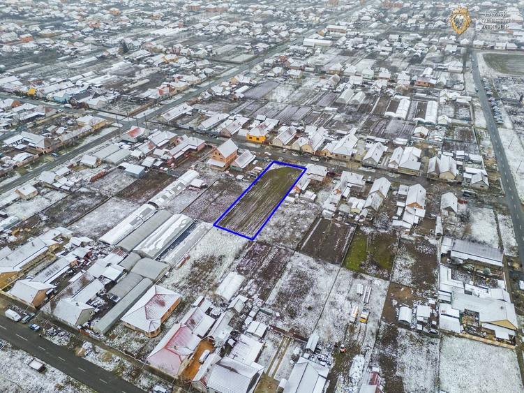 Teren Construcții intravilan de 1400 mp, în Central