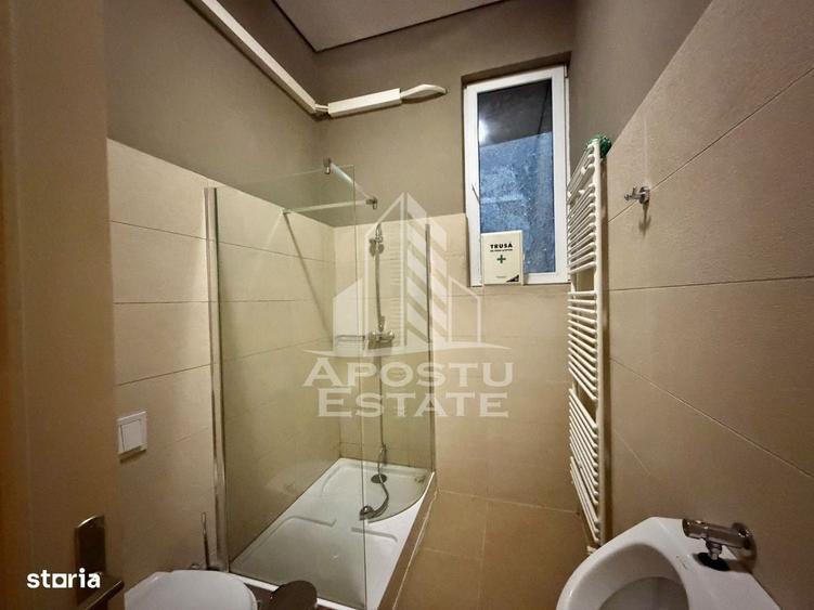 Apartament cu 4 camere în Ultracentral