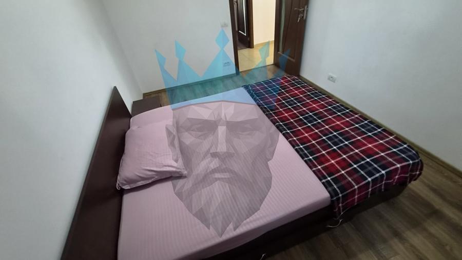 Apartament cu 3 camere semidecomandat, mobilat în Colentina