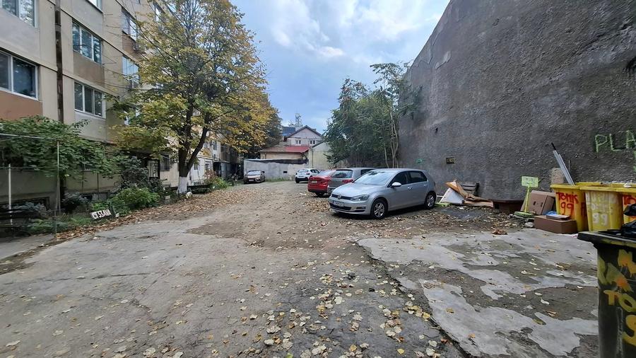 Teren intravilan de 371 mp, în Central