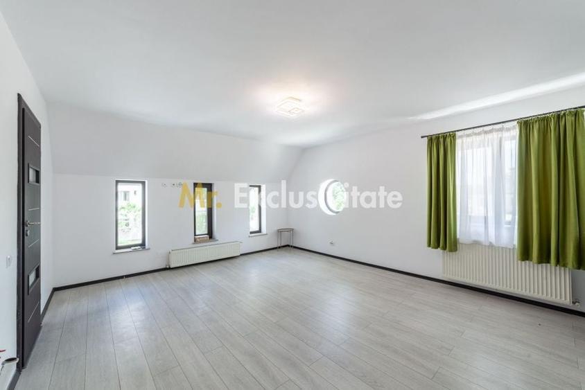 Spațiu comercial, de 220 mp, în Teilor