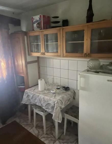 Apartament cu 2 camere de vanzare, et intermediar, cart Dealul Florilor - 5