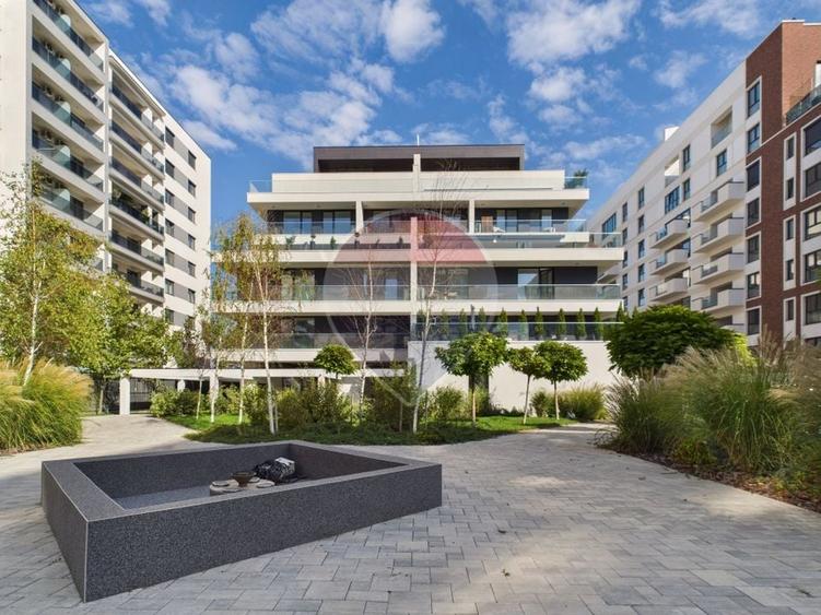 Penthouse cu 5 camere în Nord