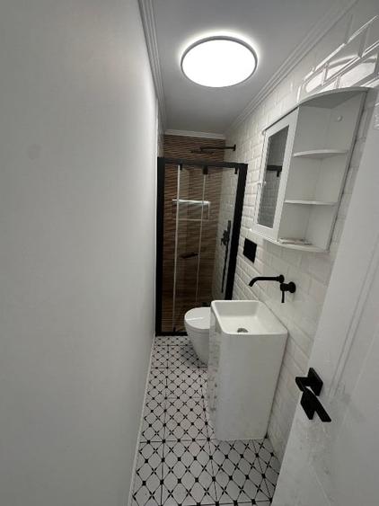 Casă individuală cu 3 camere cu Canalizare în Capitol