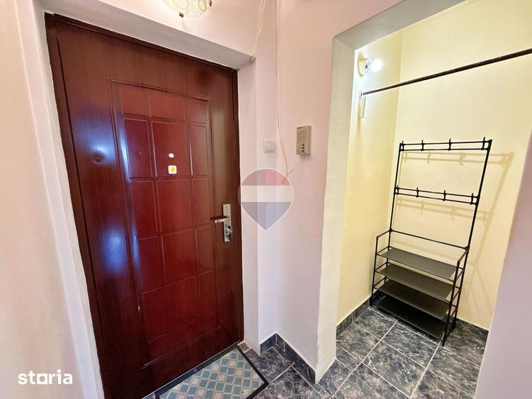 Apartament cu 2 camere decomandat, mobilat în Funcționarilor