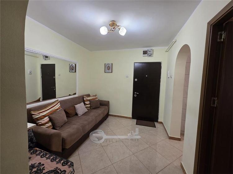 Apartament cu 2 camere decomandat în Bd. Independenței