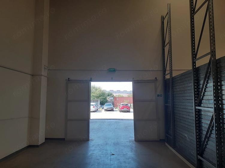 Spațiu comercial, de 583 mp, în Titan