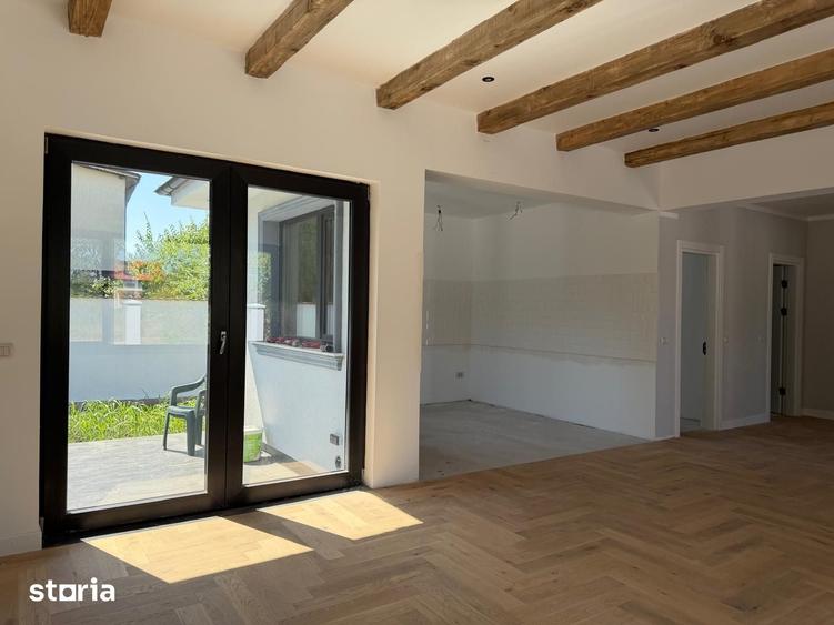 Casă cu 3 camere cu Teren 500 Mp în Corbeanca