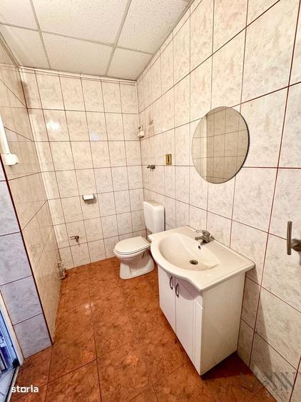 Spațiu comercial, de 110 mp, în Cantemir