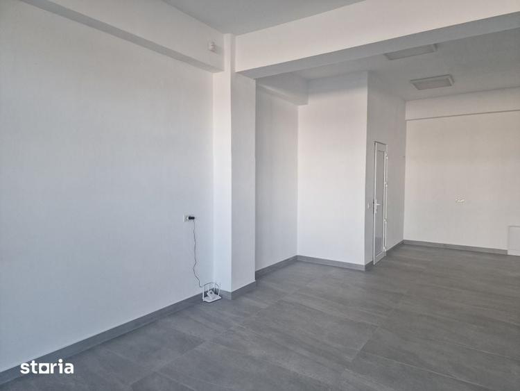 Spațiu comercial, de 55 mp, în Central