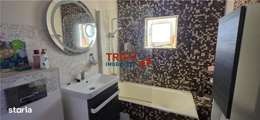 Apartament cu 3 camere decomandat în Cetate