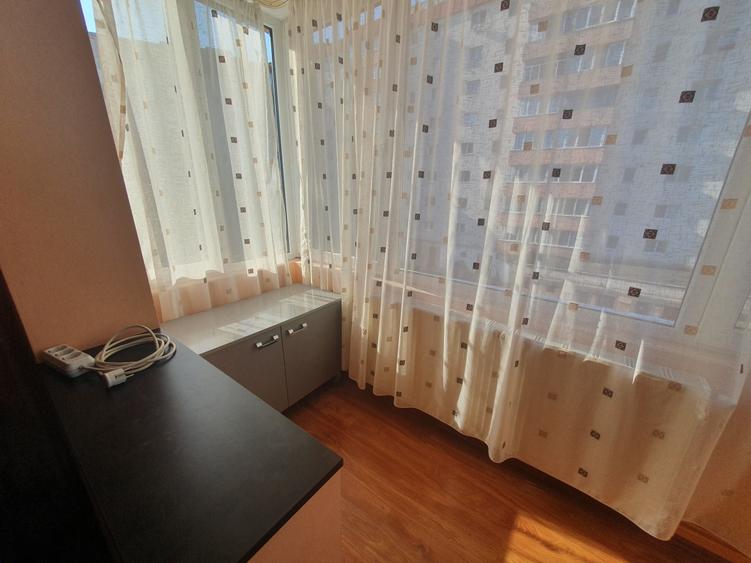 Scriitorilor, 3 camere mobilat, 450 euro - 3