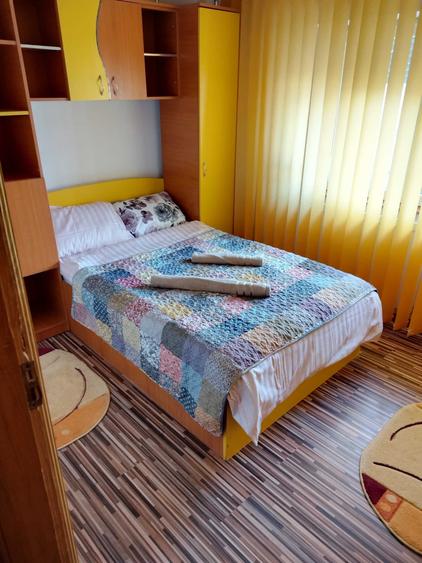 Apartament cu 3 camere decomandat în Ultracentral
