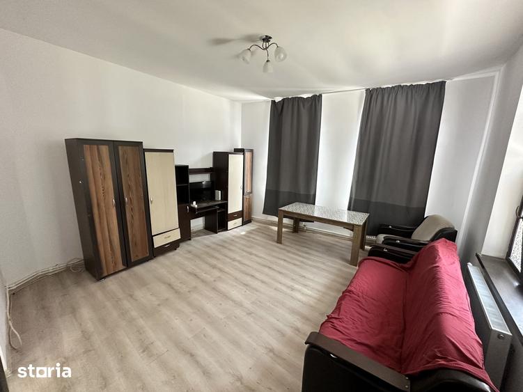Casă cu 2 camere cu Teren 70 Mp în Calea Galați