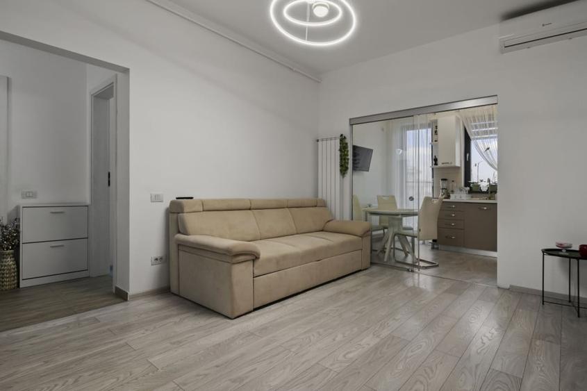 RATE DEZVOLTATOR - Case cuplate in Otopeni, 187mp, finisaje designer - 2