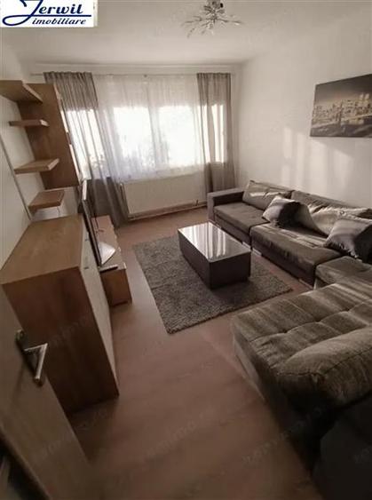 Apartament cu 2 camere decomandat, mobilat în Micro III