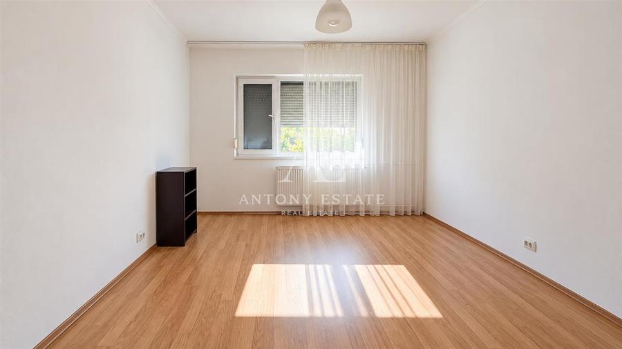 Apartament cu 2 camere decomandat, mobilat în Decebal