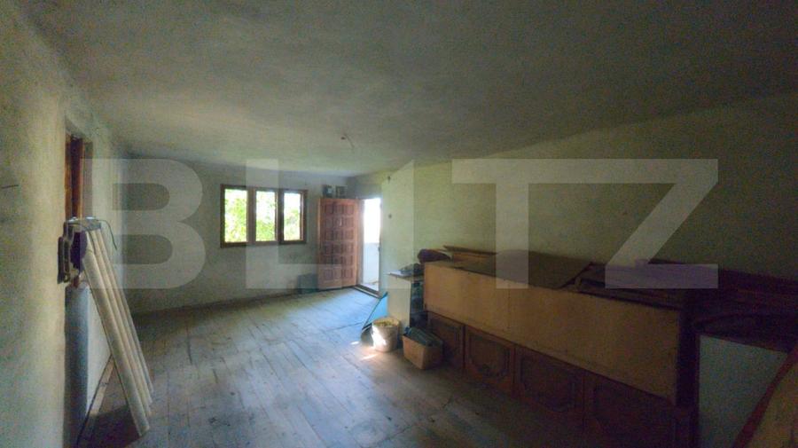 Casă individuală cu 4 camere cu Garaj în Exterior Nord