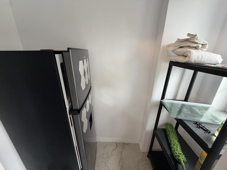 Apartament cu 3 camere decomandat, mobilat în P-ța Unirii