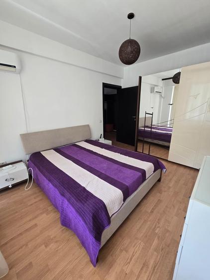 Apartament cu 2 camere în Universitate