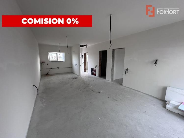 Duplex cu 3 camere cu Canalizare în Moșnița Nouă