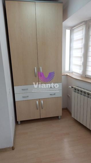 închiriez apartament 3 camere Constitutiei - 8