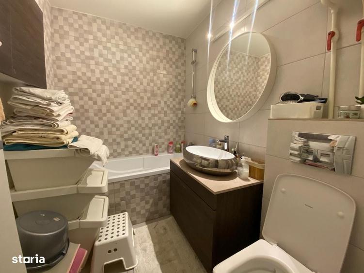 Apartament cu 2 camere decomandat în Matei Voievod