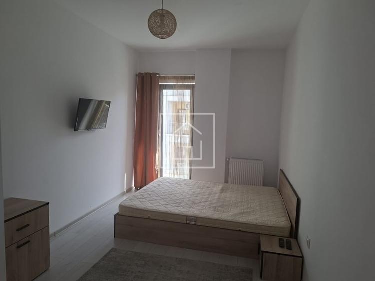 Apartament cu 2 camere decomandat, mobilat în Periferie