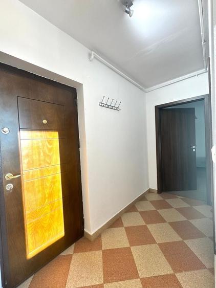 Apartament cu 2 camere decomandat în Complex Studențesc
