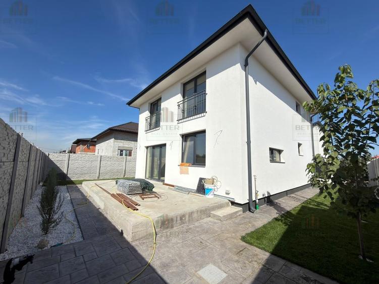 Casă individuală cu 4 camere cu Teren 270 Mp în Berceni