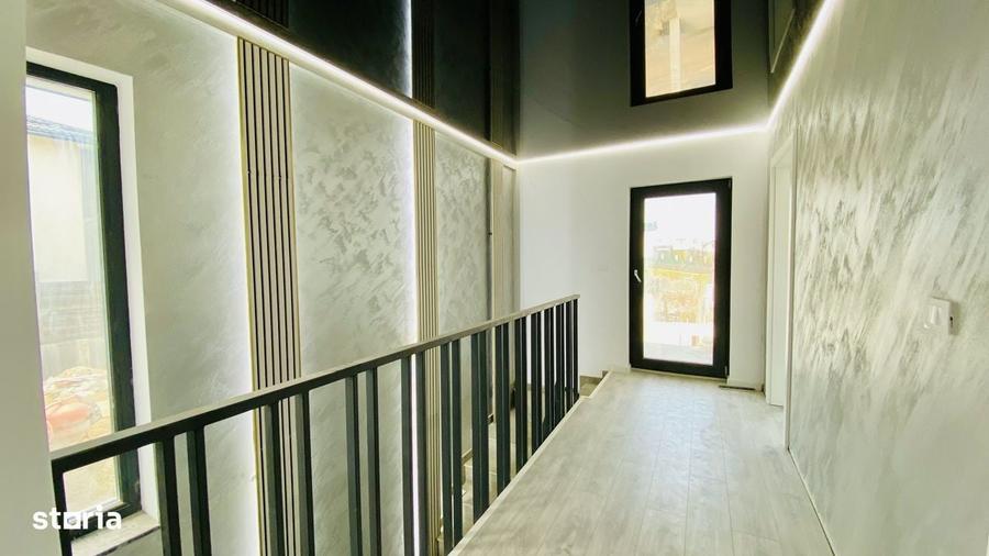Casă cu 4 camere cu Teren 375 Mp în Central