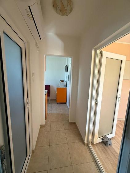 Apartament cu 2 camere decomandat în Palazu Mare