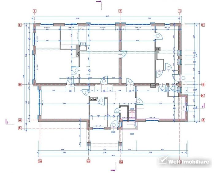 Casă individuală cu 7 camere cu Canalizare în Central