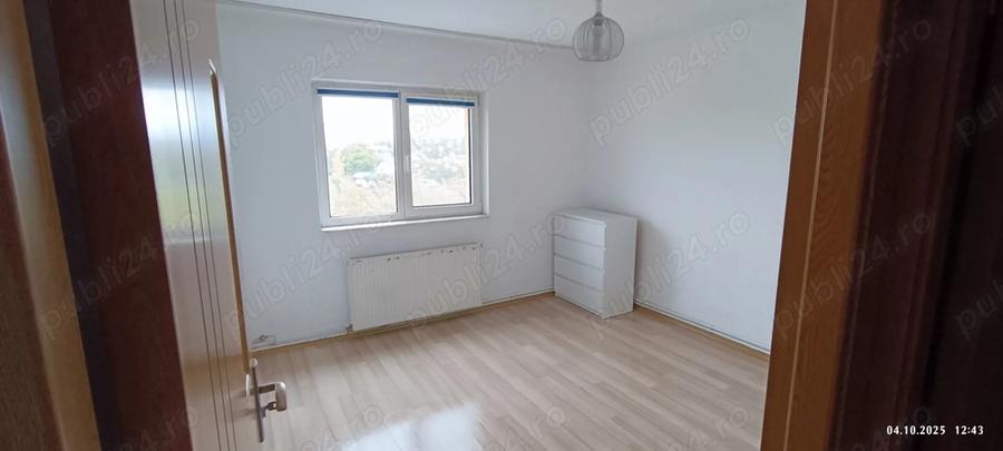 Apartament cu 3 camere decomandat, mobilat în Florilor