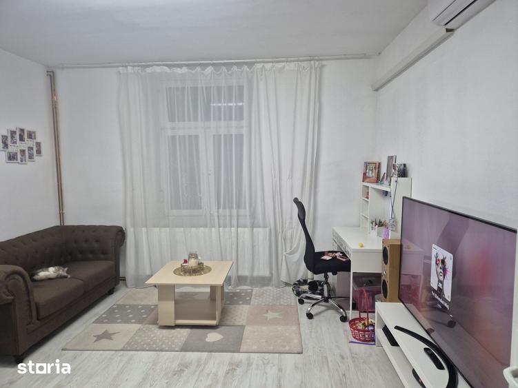 Vanzare apart. 3 cam. +1 cam. supraetajata,centr. proprie, Zona Teatru - 11