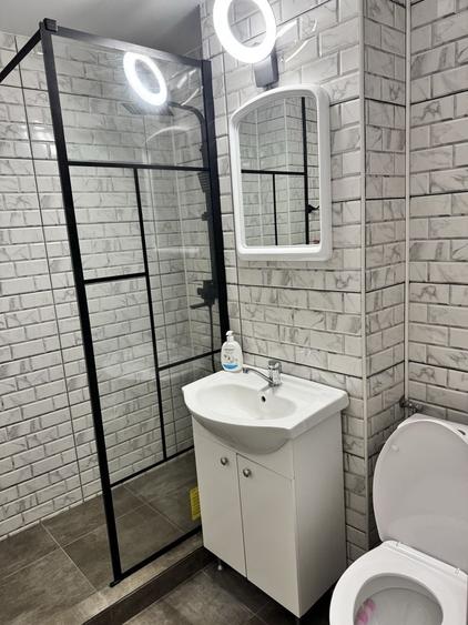 Garsonieră decomandată în Central