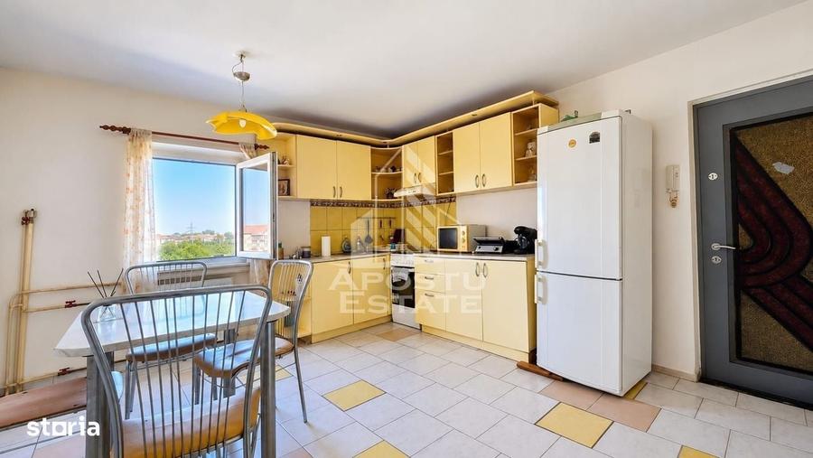 Apartament cu 2 camere semidecomandat în Buziașului